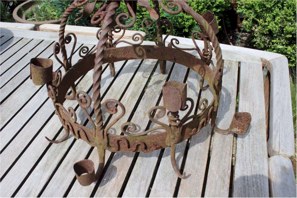 Antique iron Dutch Game Crown