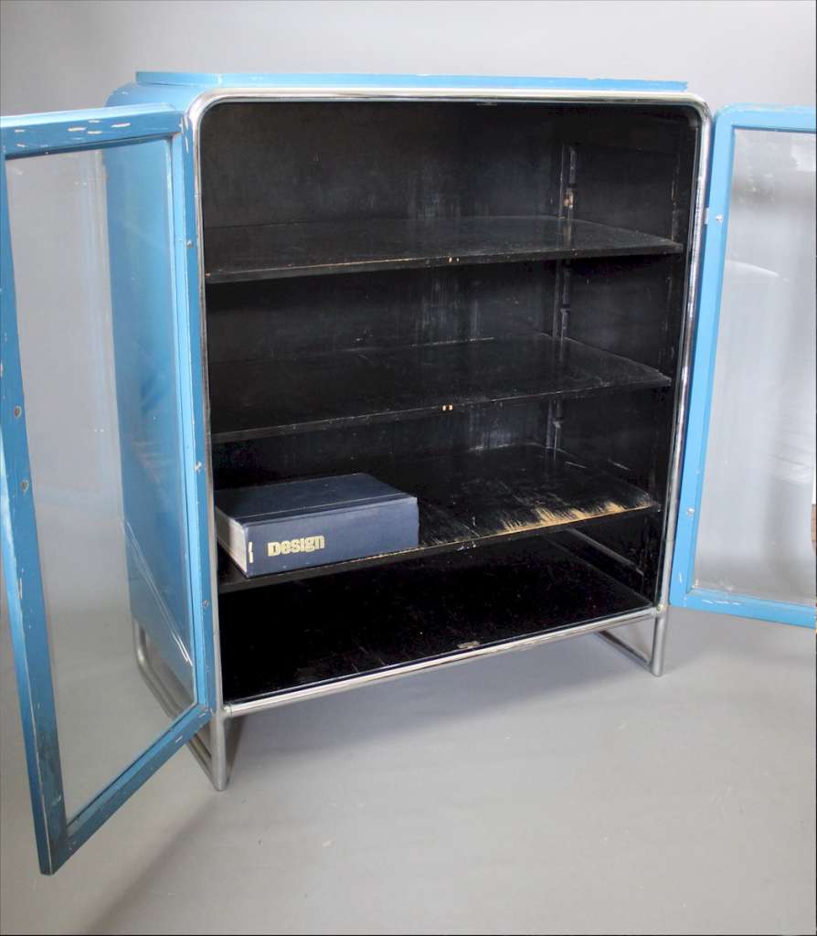 Early Bauhaus cabinet by Thonet