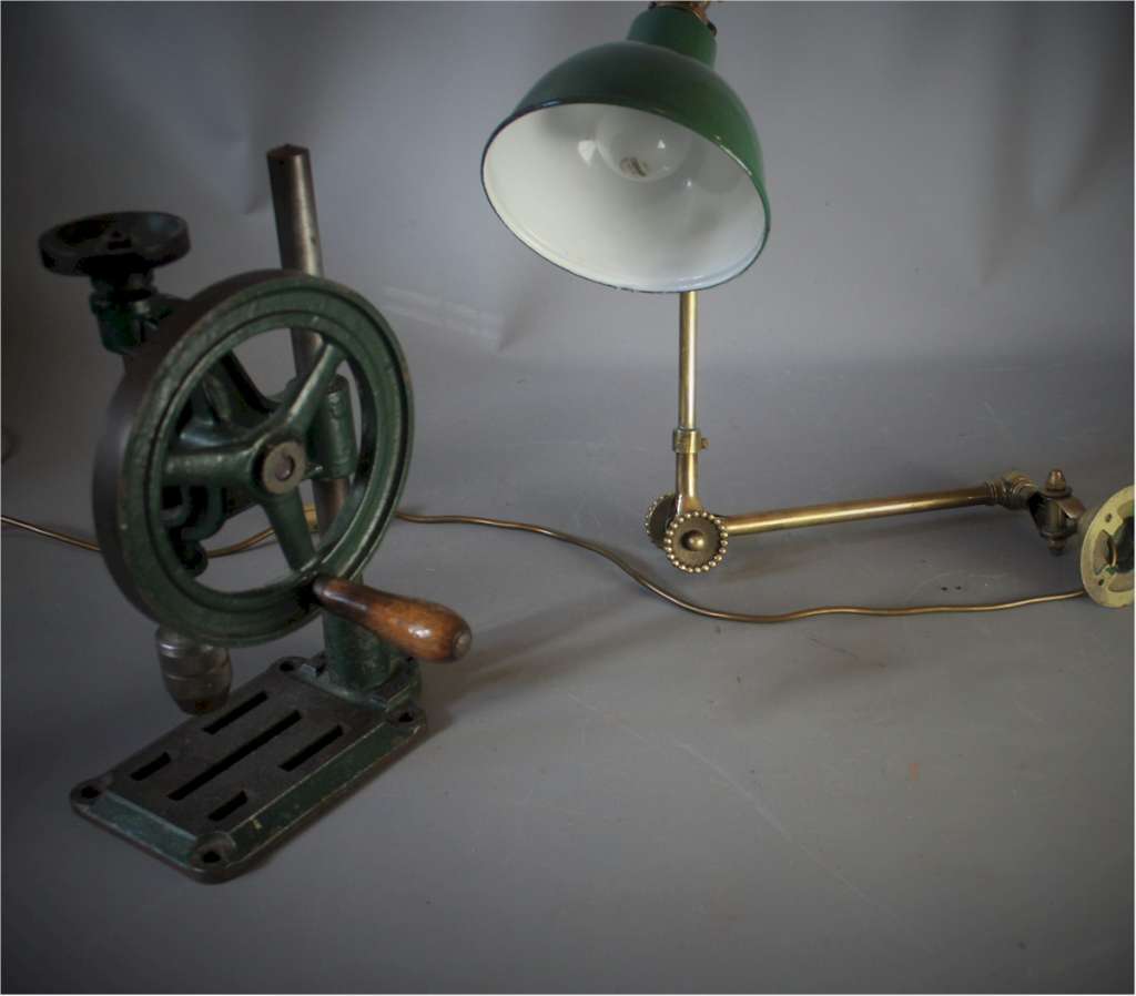 Dugdill brass daisy cog machinist lamp