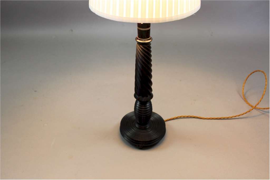 Good quality turned solid Macassar ebony table lamp