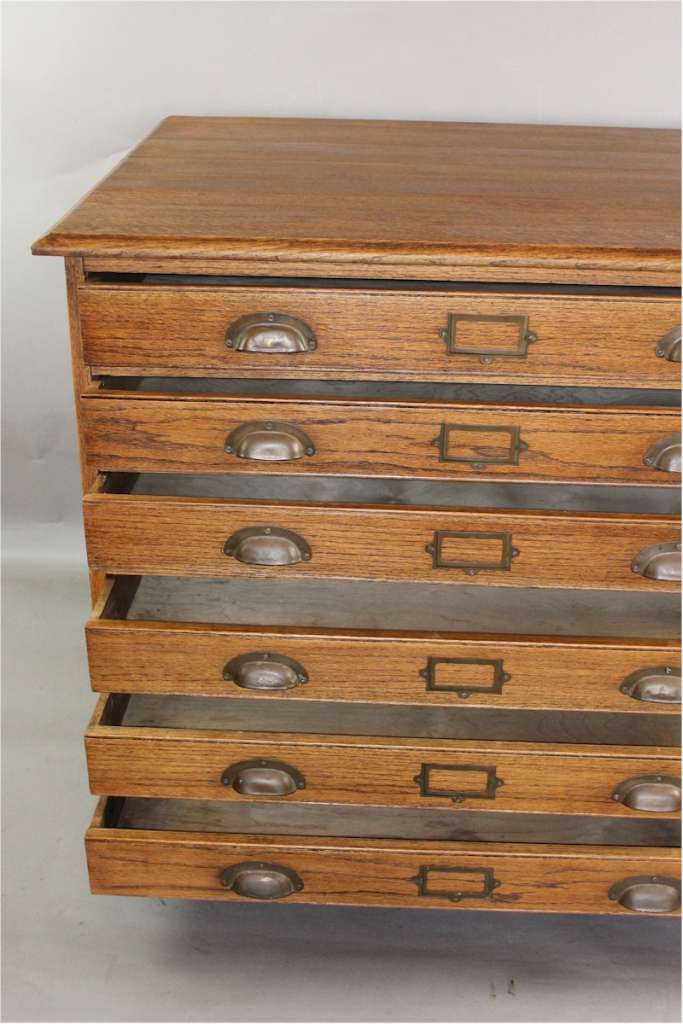 1920's oak plan chest