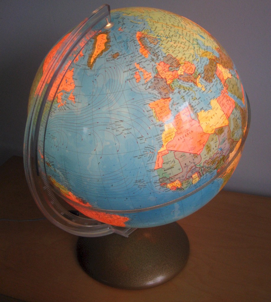 1950's vintage Illumina Globe
