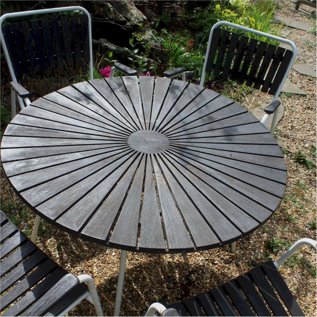Daneline mid century garden table and chairs