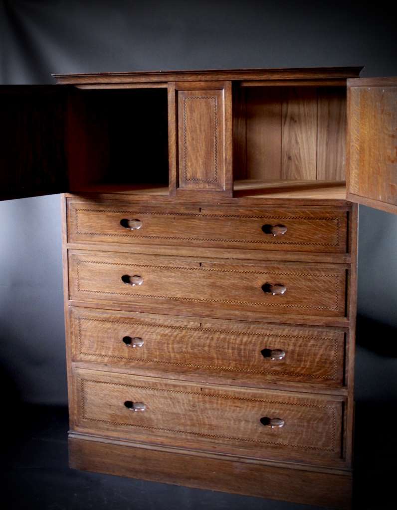 Arts and Crafts rare Ambrose Heal Owl cabinet in oak