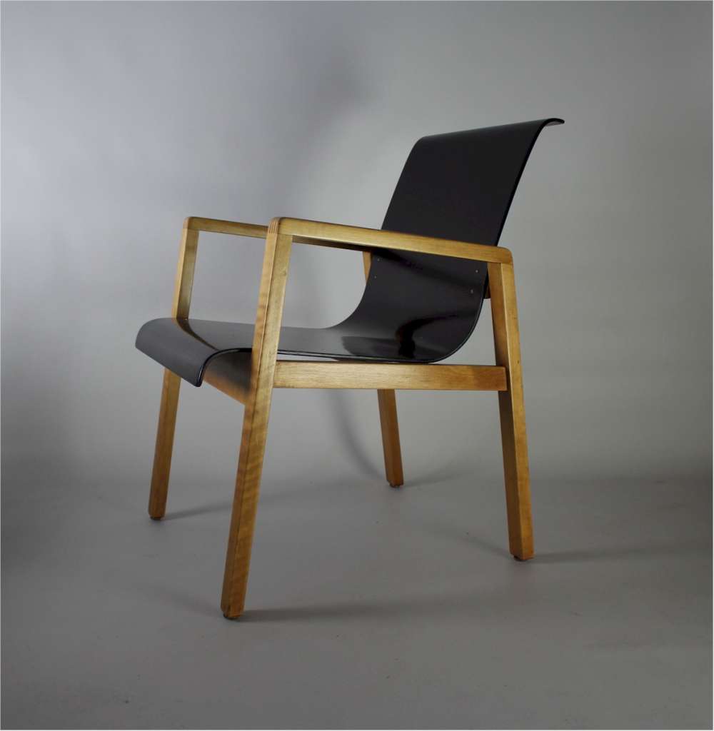  Alvar Aalto Hallway Chair Model No.403 by Finmar