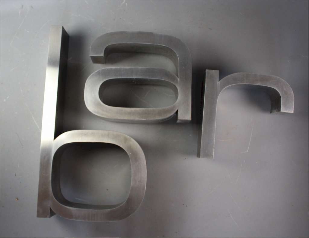 Shop letterings BAR brushed aluminium