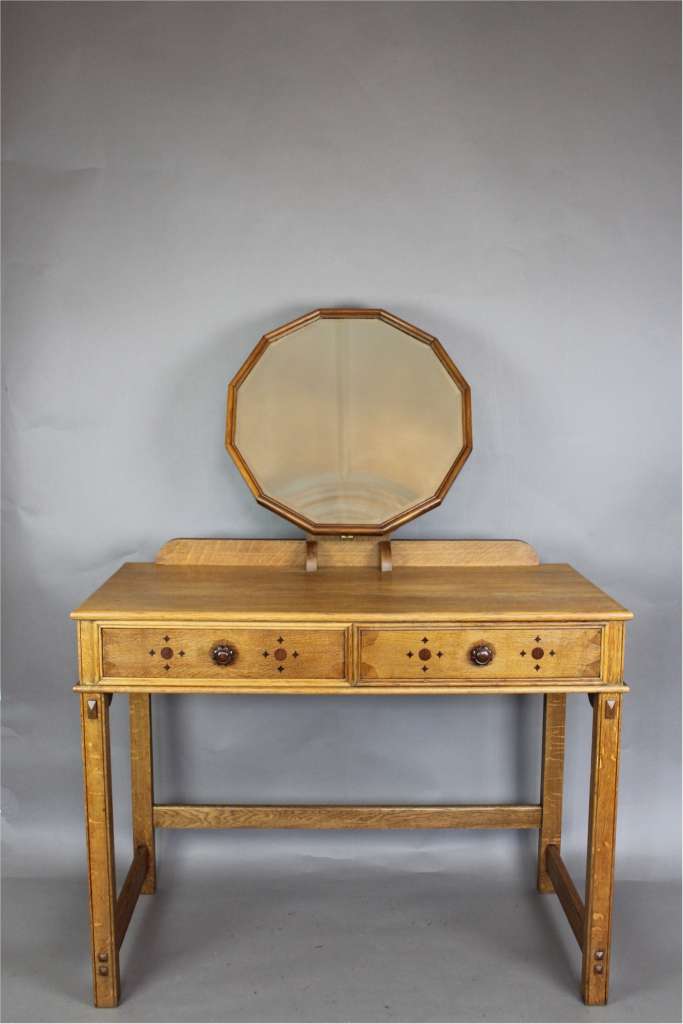 Cotswold School oak dressing table in the manner of Heals