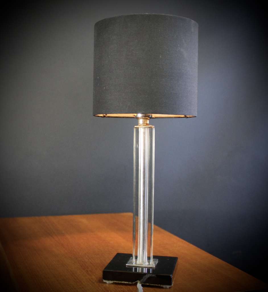 Deco table lamp with black glass base