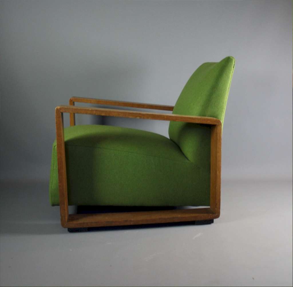 Stylish 1930's oak framed armchair