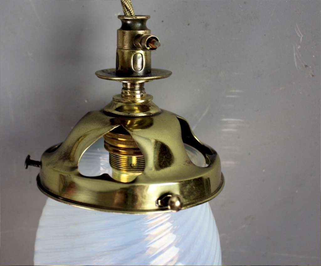 Arts and Crafts ceiling light pendant