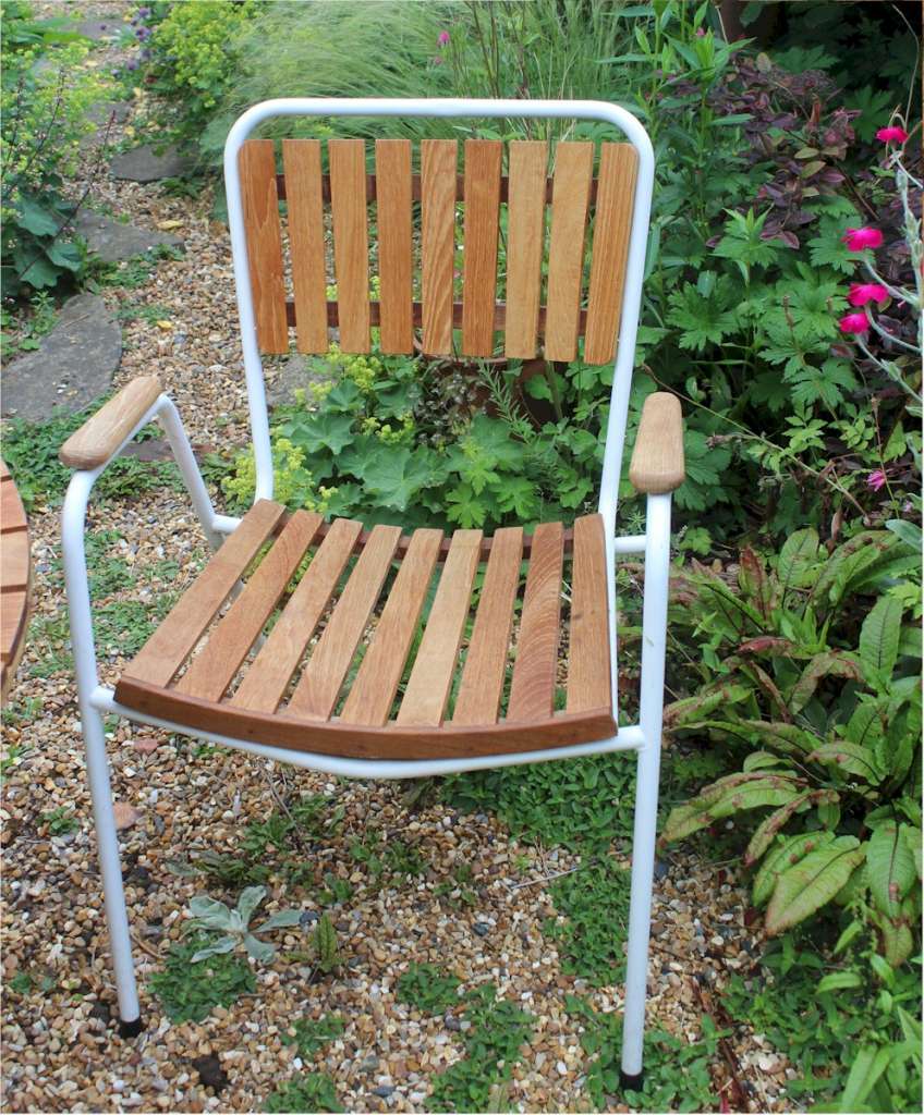 Mid Century Daneline table and four chairs