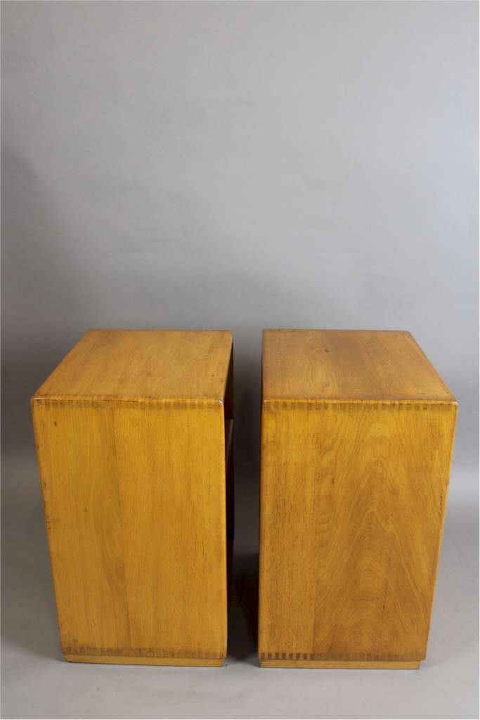 Pair of oak Cotswold School bedside cabinets with exposed dovetails
