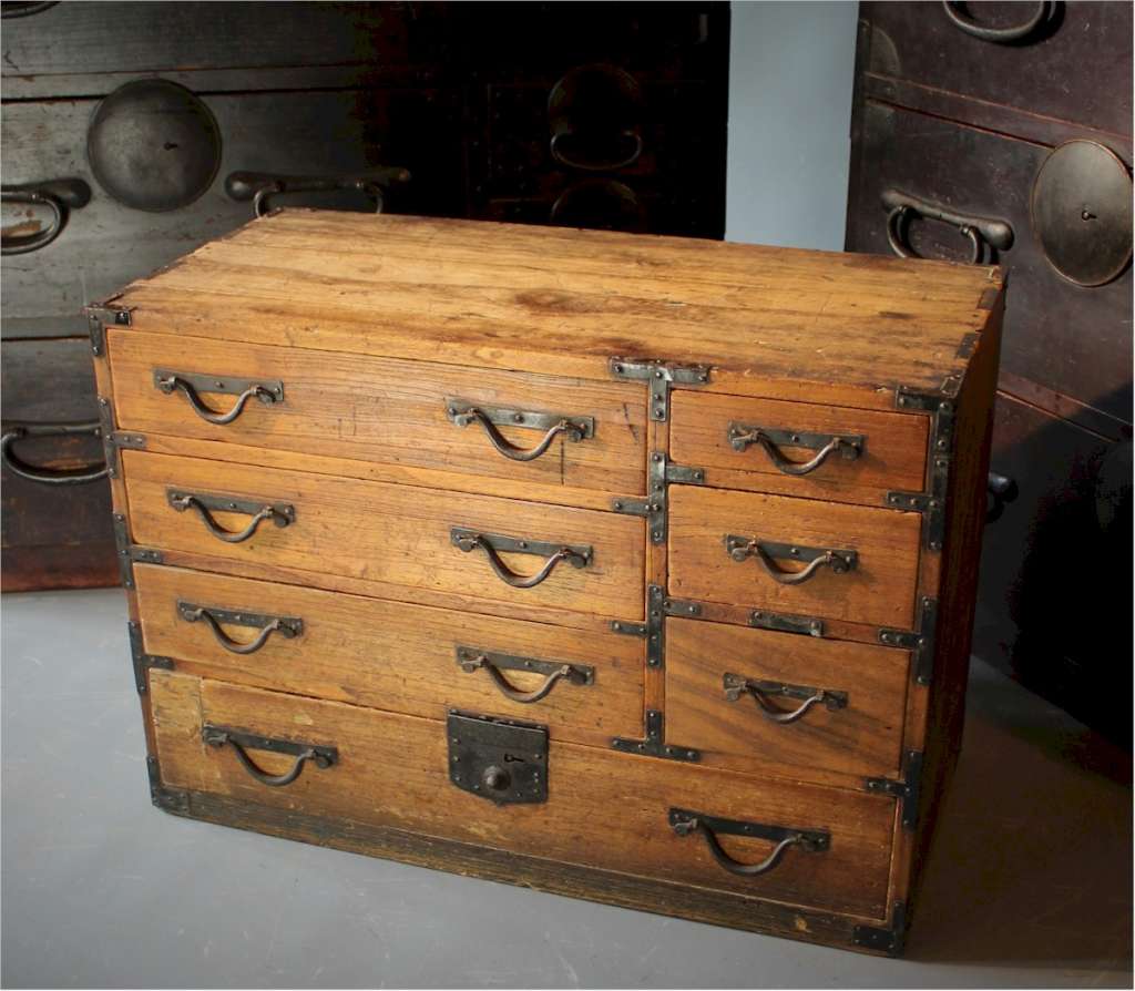 Japanese Tansu small three drawer chest