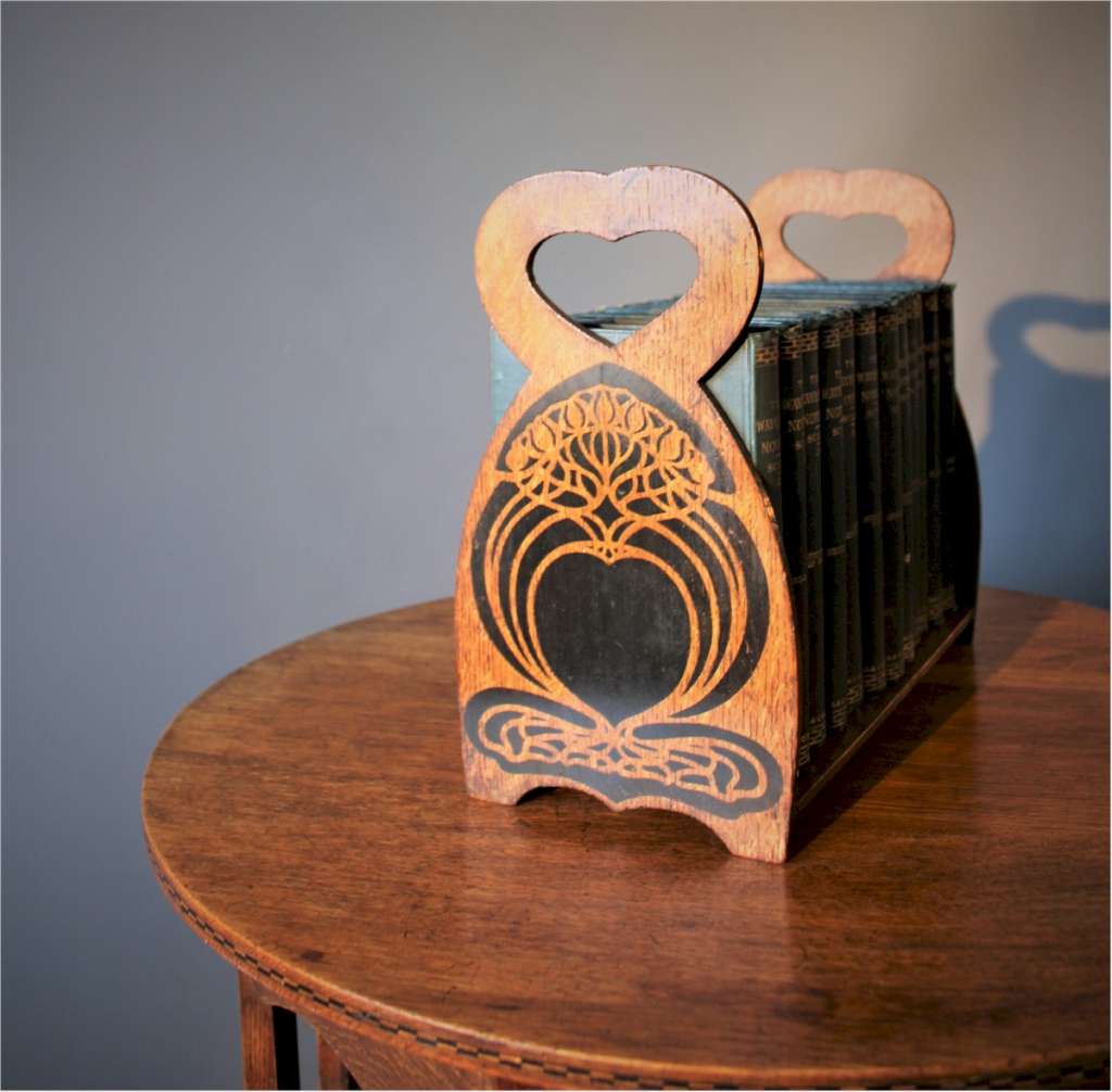 Arts and crafts stencilled book trough