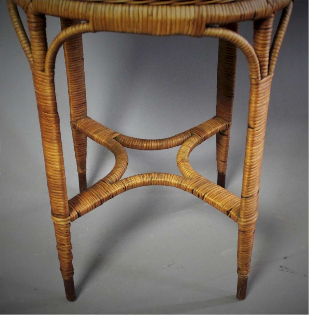 Wicker table / sewing  table.