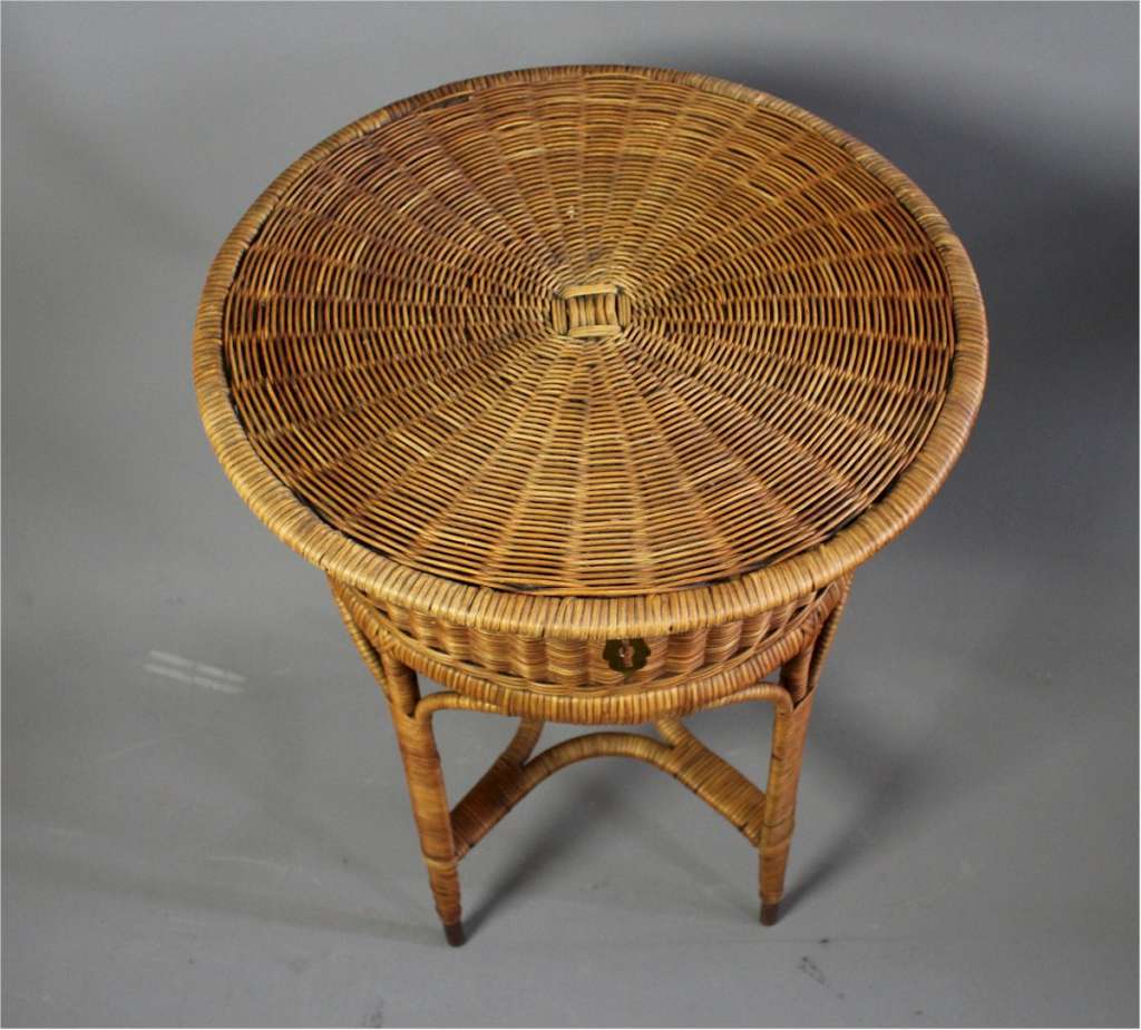 Wicker table / sewing  table.
